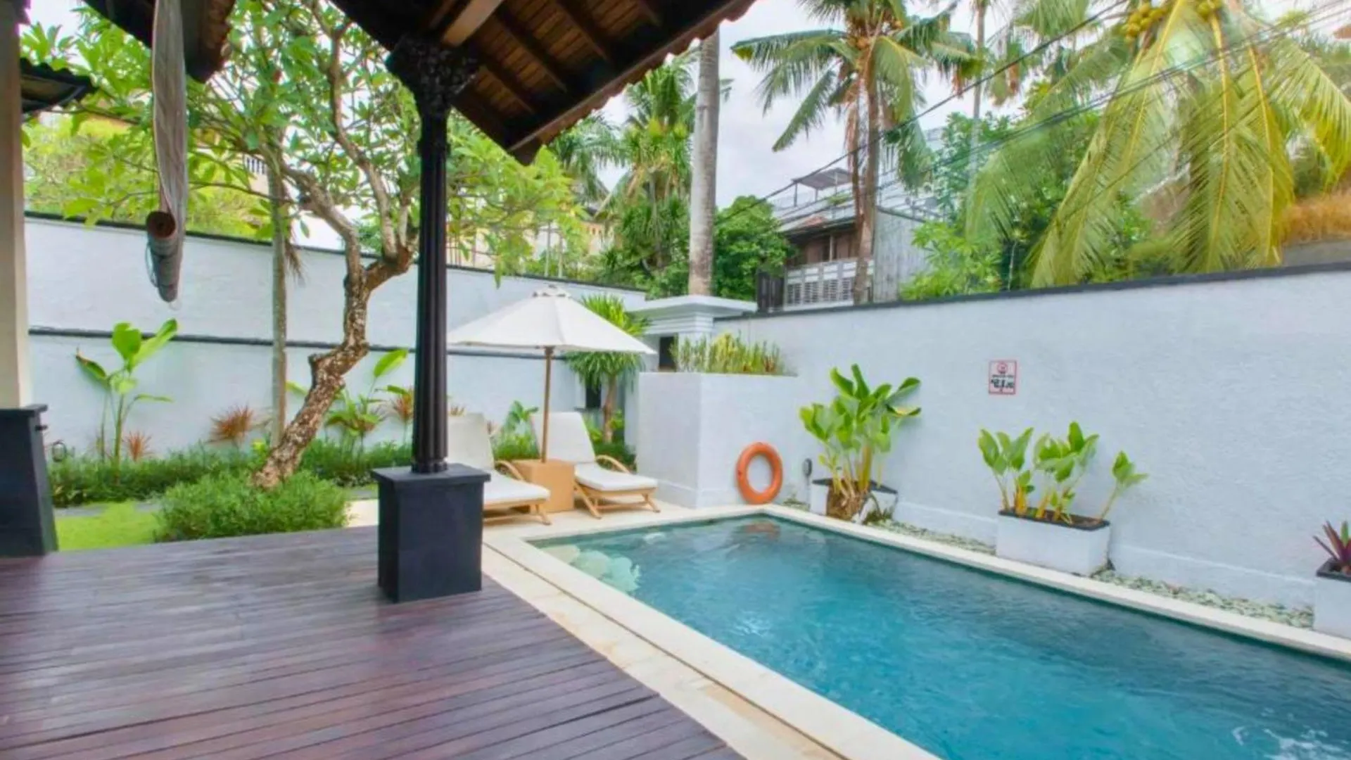 Entire 2 Bedroom Private Pool Villa Zn105 Seminyak