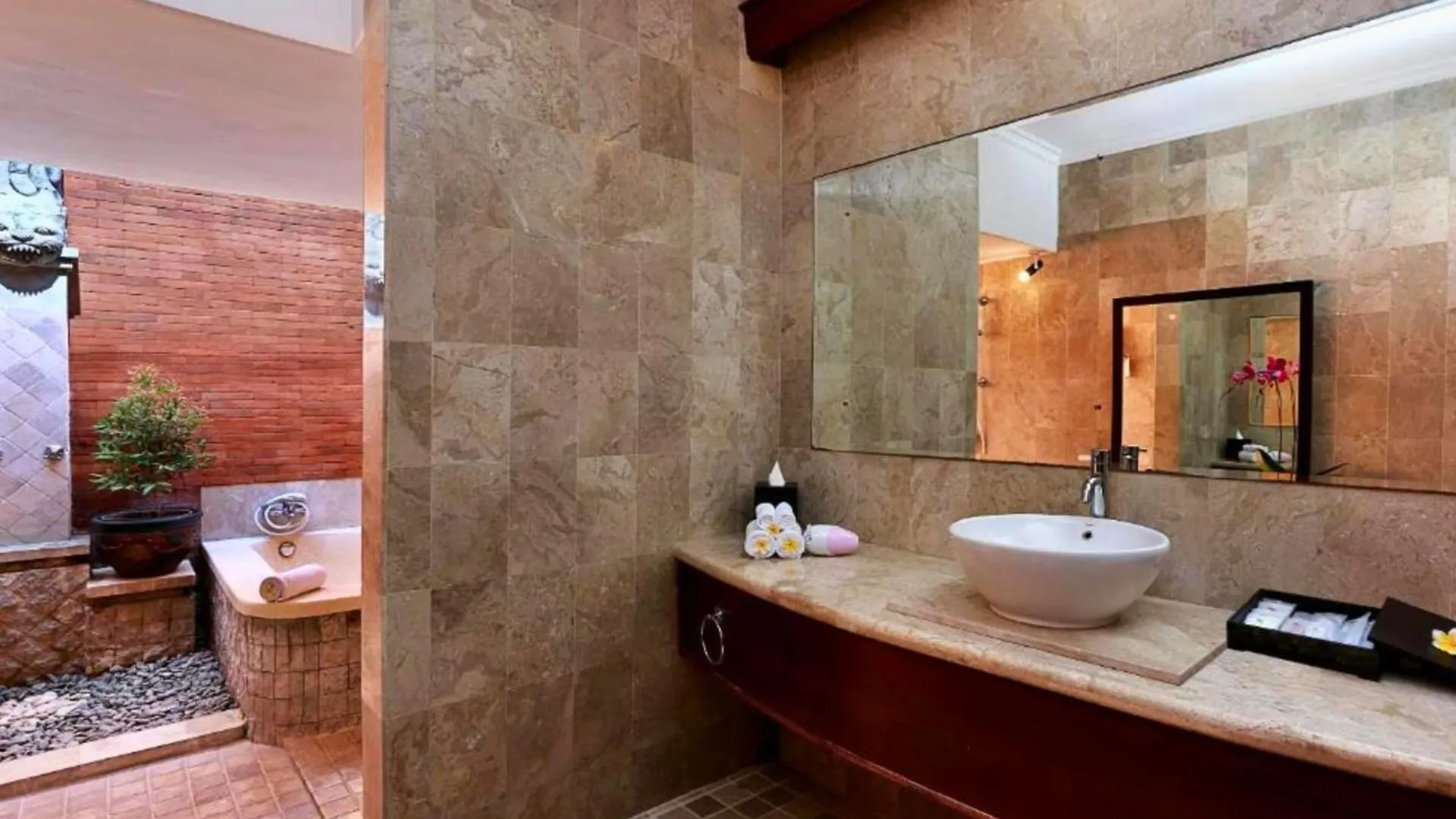 Entire 2 Bedroom Private Pool Villa Zn105 Seminyak   Seminyak (Bali)