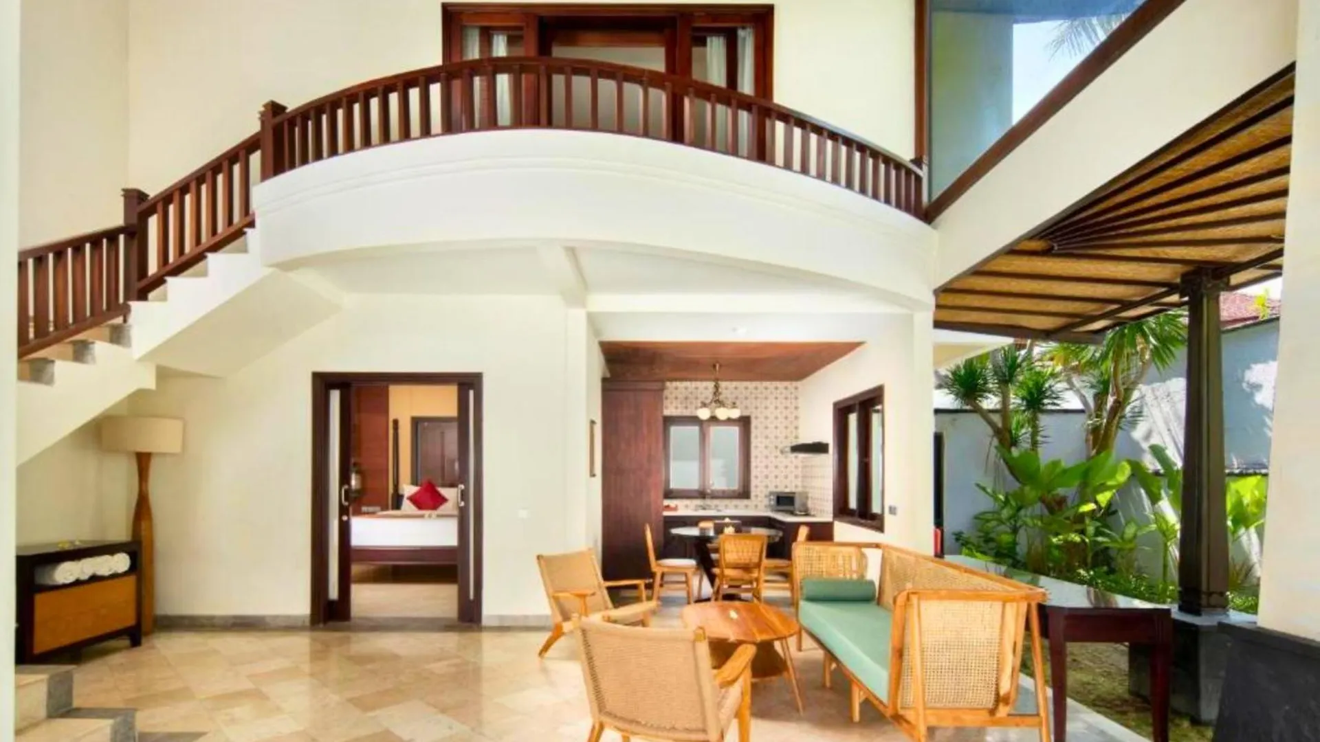 Entire 2 Bedroom Private Pool Villa Zn105 Seminyak  Seminyak (Bali)