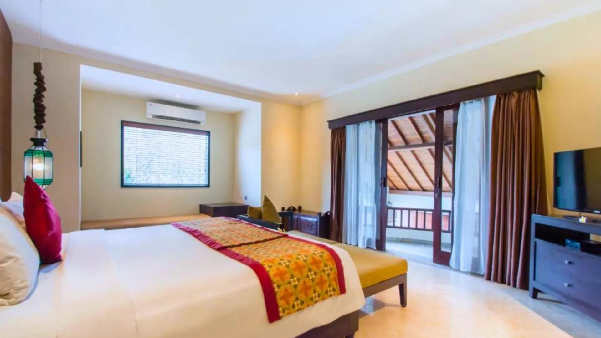 Entire 2 Bedroom Private Pool Villa Zn105 Seminyak